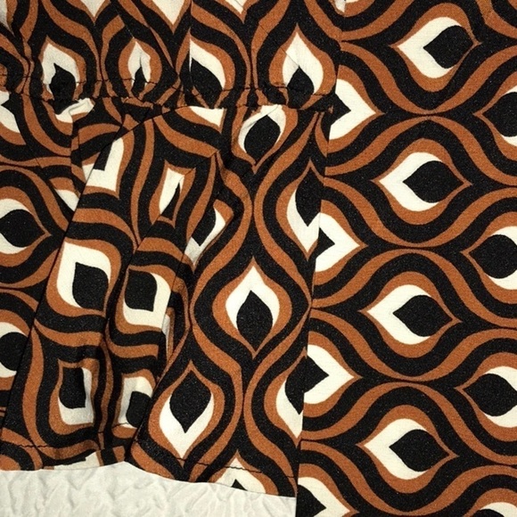 L.I.F.E. Love Is For Eternity Long Sleeve Blouse NWOT - Picture 4 of 8